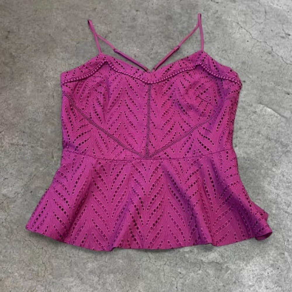 🧁whbm purple eyelet peplum tank top size 4